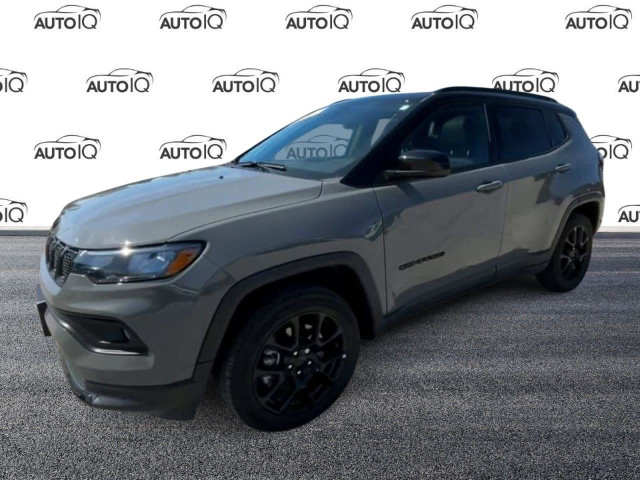2023 Jeep Compass Altitude Super Equipped | Jeep All-Season C... in Cars & Trucks in London - Image 3