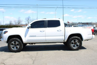 WELL MAINTAINED 6 SPEED STICK SHIFT Elevate Your Adventures with the Toyota Tacoma Sport Double Cab.... (image 3)