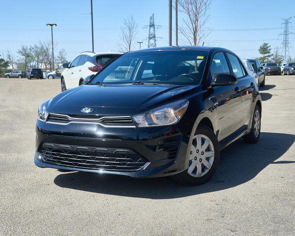 2021 Kia Rio 5-door LX+ | Touchscreen | Rear Camera in Cars & Trucks in Edmonton