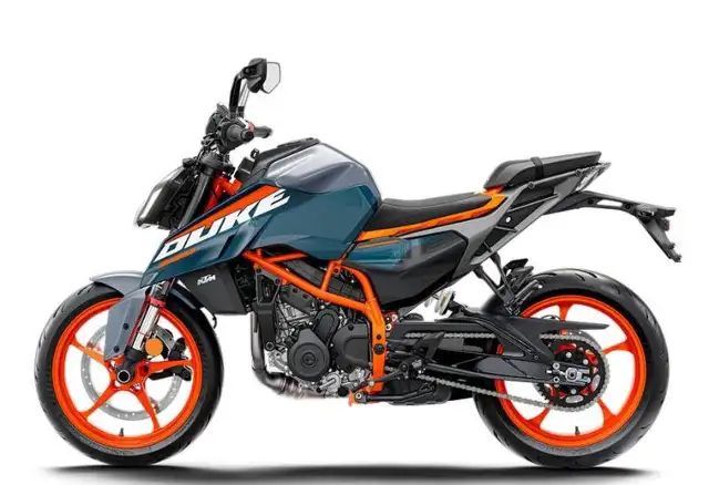 2025 KTM 390 DUKE in Sport Bikes in Laval / North Shore - Image 3