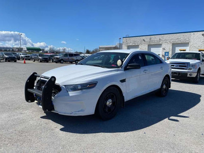  2014 Ford Taurus Police Inte