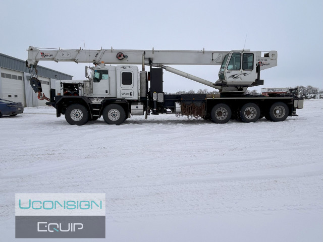 2012 Kenworth C500 45 Ton Boom/Crane Truck in Heavy Trucks in Edmonton - Image 3