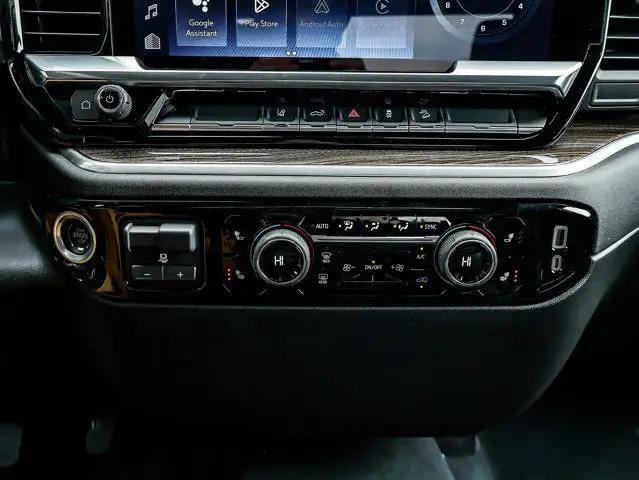 2025 Chevrolet Silverado 3500HD LT in Cars & Trucks in Strathcona County - Image 27