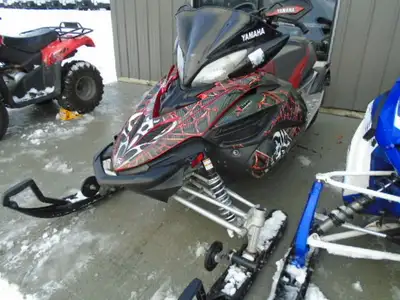 GREAT CONDITION!144" TRACK,SKI WHEELS,ICE SCRATCHERS,READY TO RIDE! EASY FINANCING AND TRADES WELCOM...