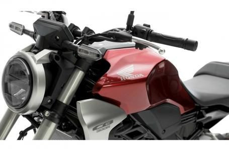 2022 Honda CB300R in Street, Cruisers & Choppers in Nanaimo - Image 4