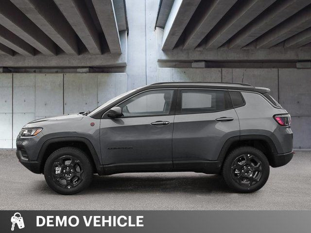 2024 Jeep Compass Trailhawk | 2.0L Turbo | Driver Assist Group in Cars & Trucks in Tricities/Pitt/Maple - Image 4
