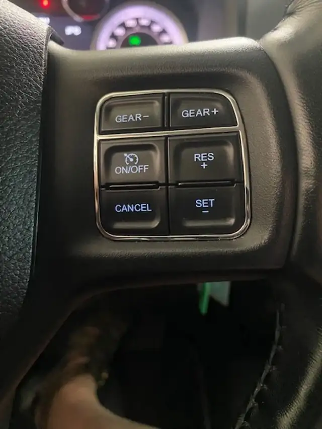 2020 Ram 1500 Classic Classic/ 4x4/ Crew/ Low K/ Lift/ Rubber/ A in Cars & Trucks in Winnipeg - Image 23