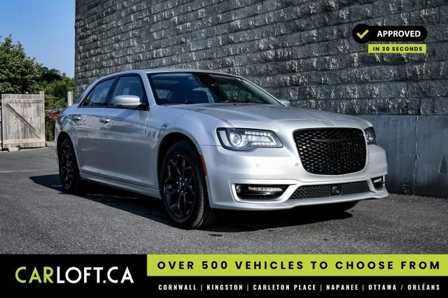 2023 Chrysler 300 Touring L AWD • SUNROOF • LEATHER SEATS in Cars & Trucks in Ottawa