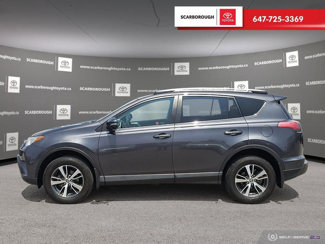 2016 Toyota RAV4 FWD 4dr XLE | Sunroof | Alloys in Cars & Trucks in City of Toronto - Image 3