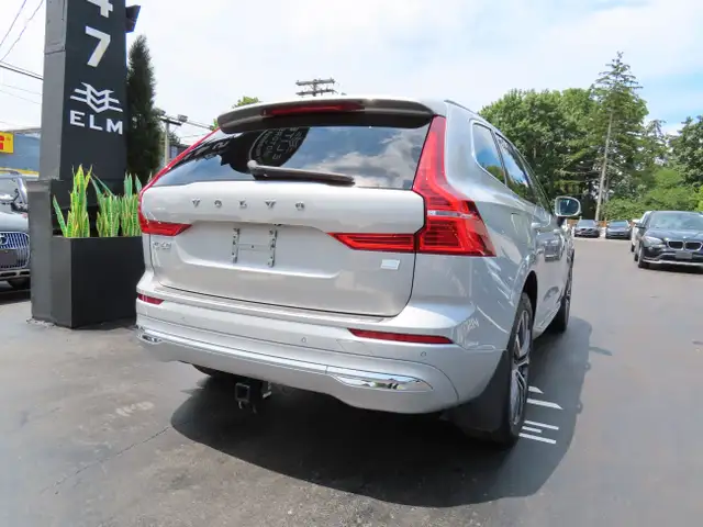 2022 Volvo XC60 Recharge T8 eAWD PHEV Inscription Expression - L dans Autos et camions dans Région d’Oakville/Halton - Image 12