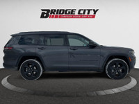 WAS: $67995 NOW: $55990 plus taxes and licensing fees3.6L V6 - Altitude Pkg - 2nd Row Bench - Traile... (image 5)