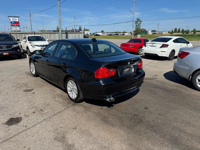 2009 BMW 3 Series 328i xDrive, AUTO, LOW KMS, ONLY 77,000KMS, CE in Cars & Trucks in London - Image 3