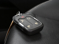 LOADED DENALI! WELL OPTIONED WITH HEATED/VENTED LEATHER, HEATED STEERING WHEEL, HEAD UP DISPLAY, PAN... (image 5)
