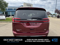 This Chrysler Pacifica delivers a Regular Unleaded V-6 3.6 L/220 engine powering this Automatic tran... (image 5)