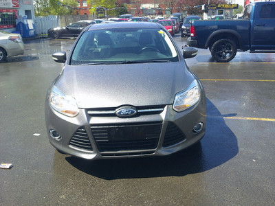 2014 Ford Focus with Only 99000 KM !!!