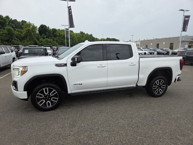 2022 GMC Sierra 1500 Limited AT4 AT4 | CREW CAB | 4X4 | NAV |... in Cars & Trucks in London - Image 3