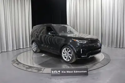 2020 Land Rover Discovery Landmark 4x4 / Heated Leather Seats...