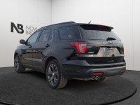 Sunroof, Heated Seats, Navigation, Power Trunk, Reverse Sense System! Check out our great inventory... (image 5)