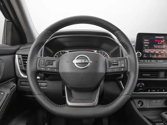 2025 Nissan Rogue 60th ANNIVERSARY EDITION dans Autos et camions dans Belleville - Image 14