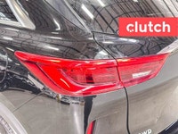 NO ACCIDENTS / CLEAN CARFAX / 1 OWNER / Auto Dimming Rearview Mirror, Front Heated Seats, Climate Co... (image 9)