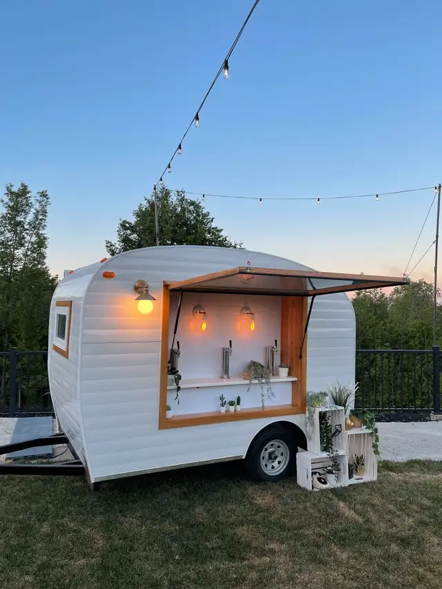 Mobile Bars - Ice Cream, Cofee, Bakery in Cargo & Utility Trailers in Hamilton - Image 23