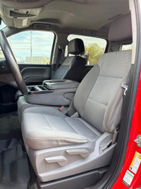 JUST IN! PRICED TO SELL ! 5.3L V8 355 horsepower and 383 lb-ft of torque AIR CONDITIONING | BACKUP C... (image 8)