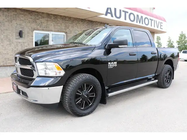 2022 Ram 1500 Classic SLT LUXURY EDITION CREW 4X4, LOADED/LEATHE in Cars & Trucks in Winnipeg - Image 8