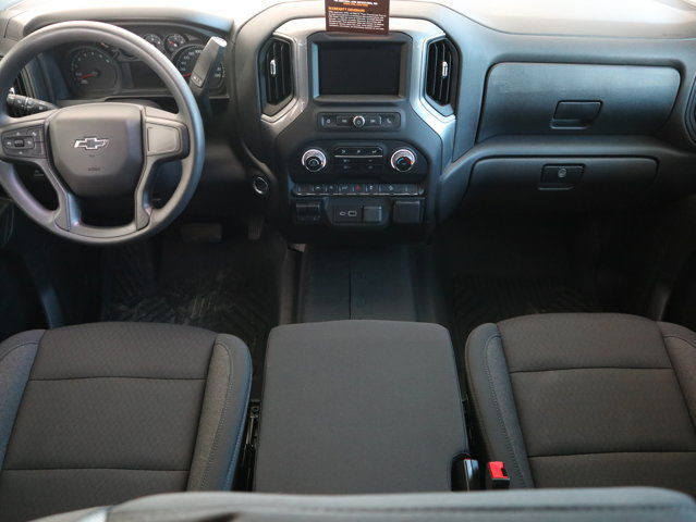 2025 Chevrolet Silverado 1500 Custom Trail Boss in Cars & Trucks in Lloydminster - Image 2