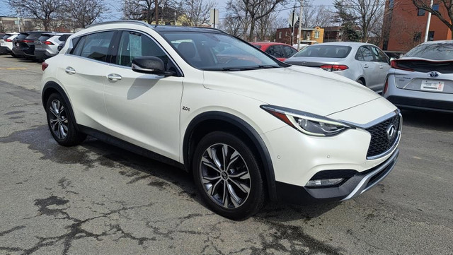 2017 Infiniti QX30 in Cars & Trucks in Longueuil / South Shore - Image 2