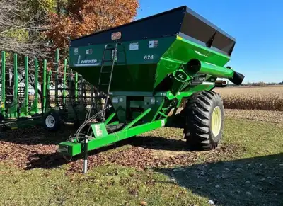 Brand New Parker 624 Grain Carts Available !! Green has 30.5X32 Tires Is $52,900 Red has 24.5x32 Tir...