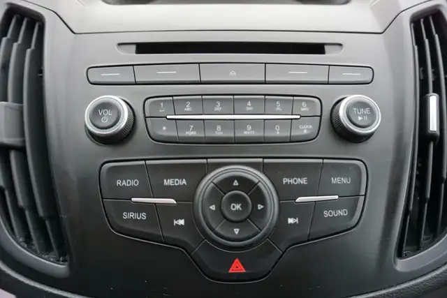 2018 Ford Escape in Cars & Trucks in Oakville / Halton Region - Image 24