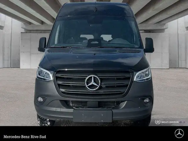 2025 Mercedes-Benz Sprinter 2500 144 Wheelbase High Roof RWD in Cars & Trucks in Longueuil / South Shore - Image 9