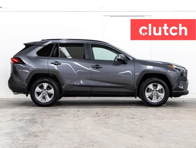 2022 Toyota RAV4 XLE AWD w/ Apple CarPlay & Android Auto, Heated in Cars & Trucks in Bedford - Image 4