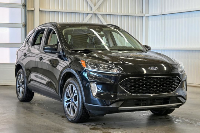 2020 Ford Escape SEL traction intégrale, cuir, caméra de recul in Cars & Trucks in Sherbrooke