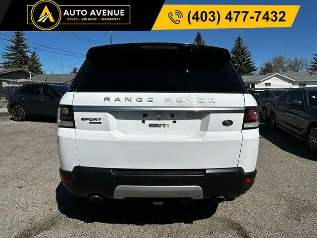 2015 Land Rover Range Rover Sport V6 HSE - BUILT IN DVD, SUPERCH in Cars & Trucks in Calgary - Image 5