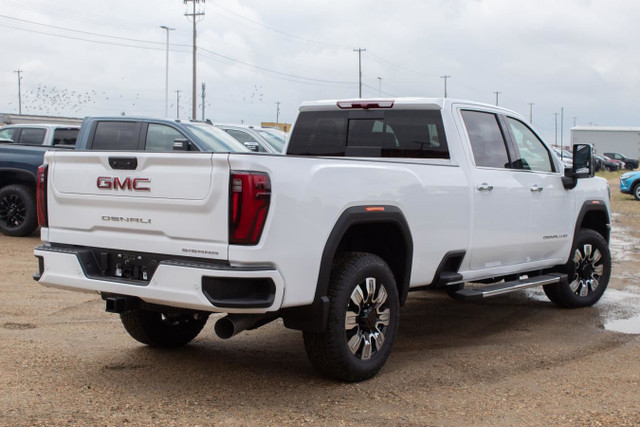 2025 GMC Sierra 2500 Denali Crew Cab in Cars & Trucks in Edmonton - Image 4