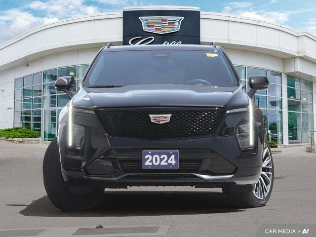 2024 Cadillac XT4 20 Wheels | Sport | Apple Car Play | One Owner in Cars & Trucks in Oshawa / Durham Region - Image 2