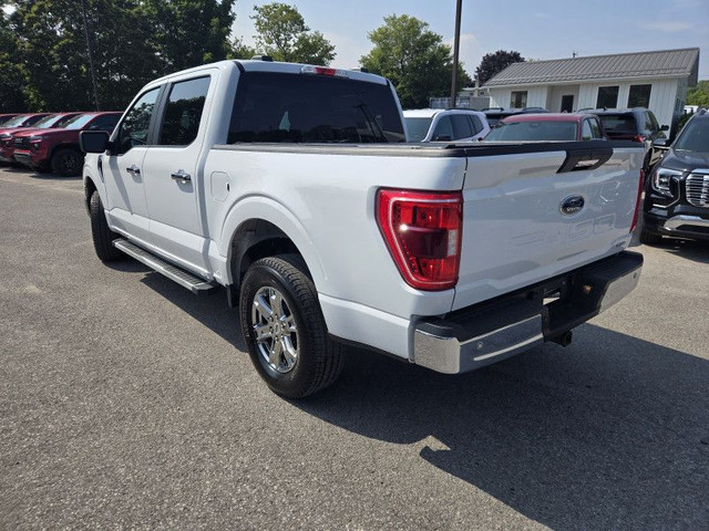 2022 Ford F-150 XLT 4x4 XLT 2.7L Ecoboost, Cloth, 4x4, hard tonn in Cars & Trucks in Oshawa / Durham Region - Image 4