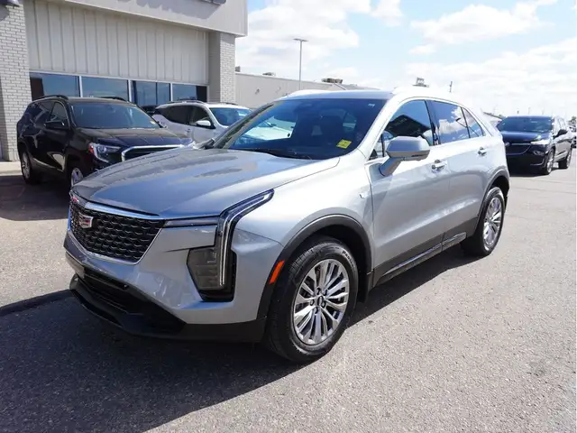 2025 Cadillac XT4 PREMLUXU63849104677891120