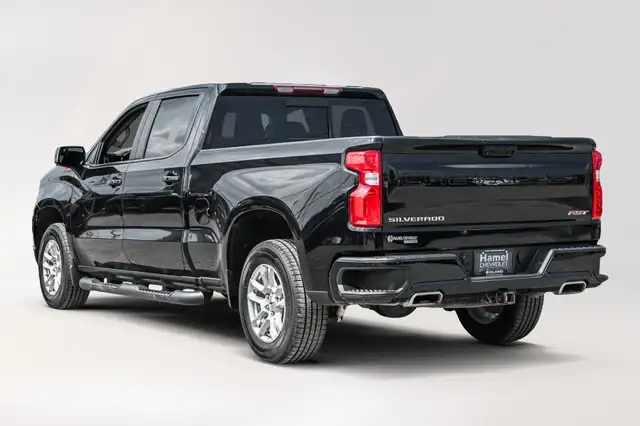 2022 Chevrolet Silverado 1500 RST Z71 Awd 4X4 Crew Cab / 5.3L V8 in Cars & Trucks in City of Montréal - Image 9