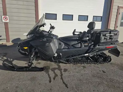 2024 Ski Doo Expedition SE 900 Ace Turbo 229kms