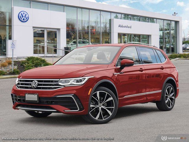  2024 Volkswagen Tiguan Highline R-Line in Cars & Trucks in Abbotsford