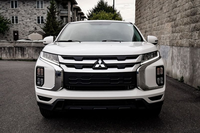 2021 Mitsubishi RVR SE AWC • HEATED SEATS • REAR CAM • CP/AA in Cars & Trucks in Cornwall - Image 4
