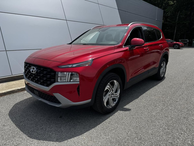 Hyundai Santa Fe Essential AWD Mags Tissu Banc Chauffant 2022 à  in Cars & Trucks in Trois-Rivières