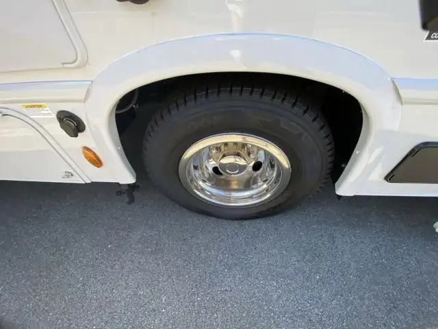 2024 Thor Motor Coach Outlaw 29J in RVs & Motorhomes in Abbotsford - Image 46