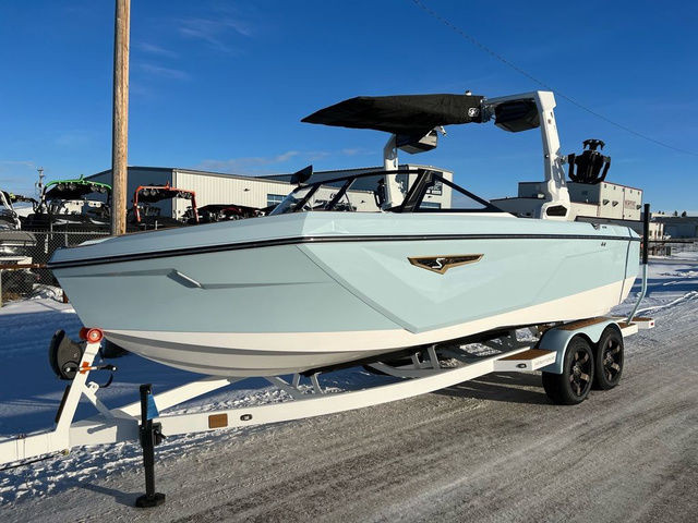 2023 Nautique Super Air Nautique S23 in Powerboats & Motorboats in St. Albert - Image 2