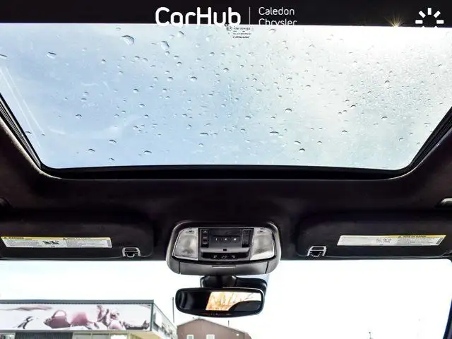2022 Dodge Durango SRT 392 AWD 6.4L Sunroof Blind Spot 20Wheels in Cars & Trucks in Mississauga / Peel Region - Image 5