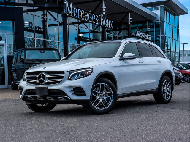  2018 Mercedes-Benz GLC300 4MATIC in Cars & Trucks in Ottawa