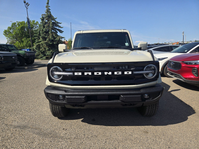 2025 Ford Bronco OUTER BANKS | REMOTE START | 360 CAMERA | G.O.A in Cars & Trucks in Calgary - Image 3