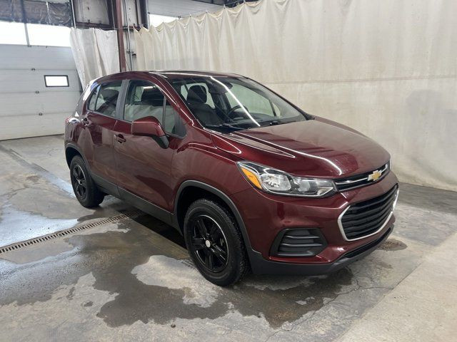  2017 Chevrolet Trax LS in Cars & Trucks in Red Deer - Image 3